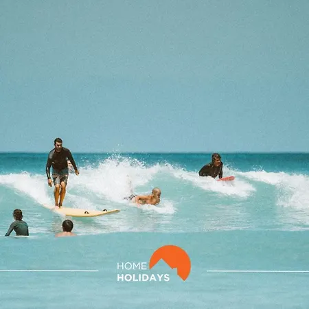 #020 Medronheira By Holidays * 阿尔布费拉